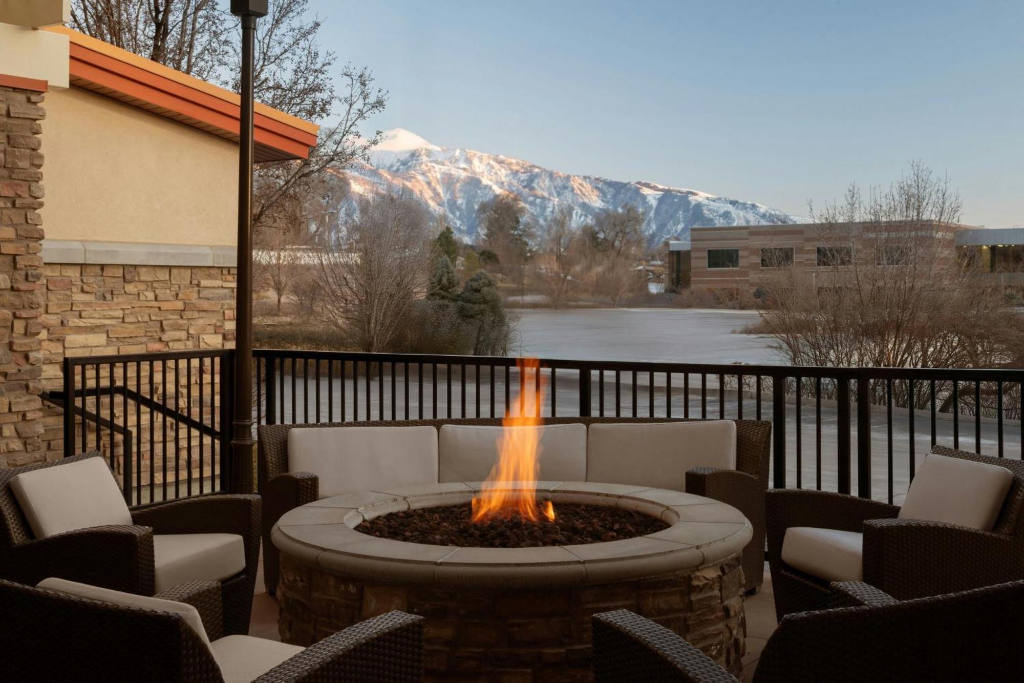 Residence Inn Salt Lake City Мюррей Екстер'єр фото